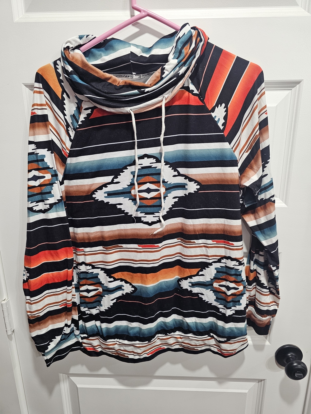 Abstract Striped Sweater with Multicolor Geometric Print